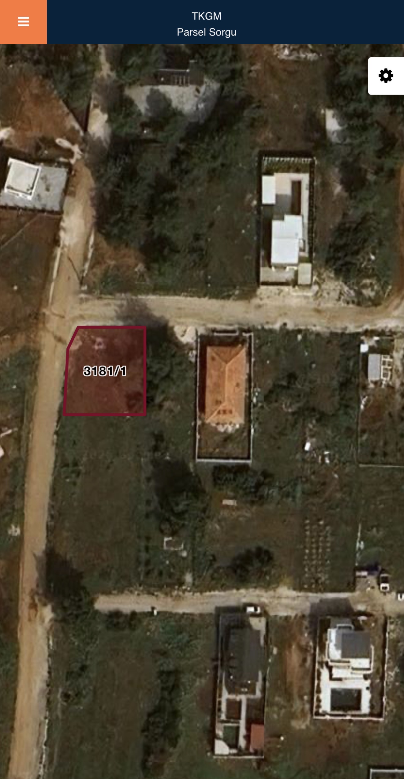 AKTOPRAK SATILIK VİLLA ARSASI