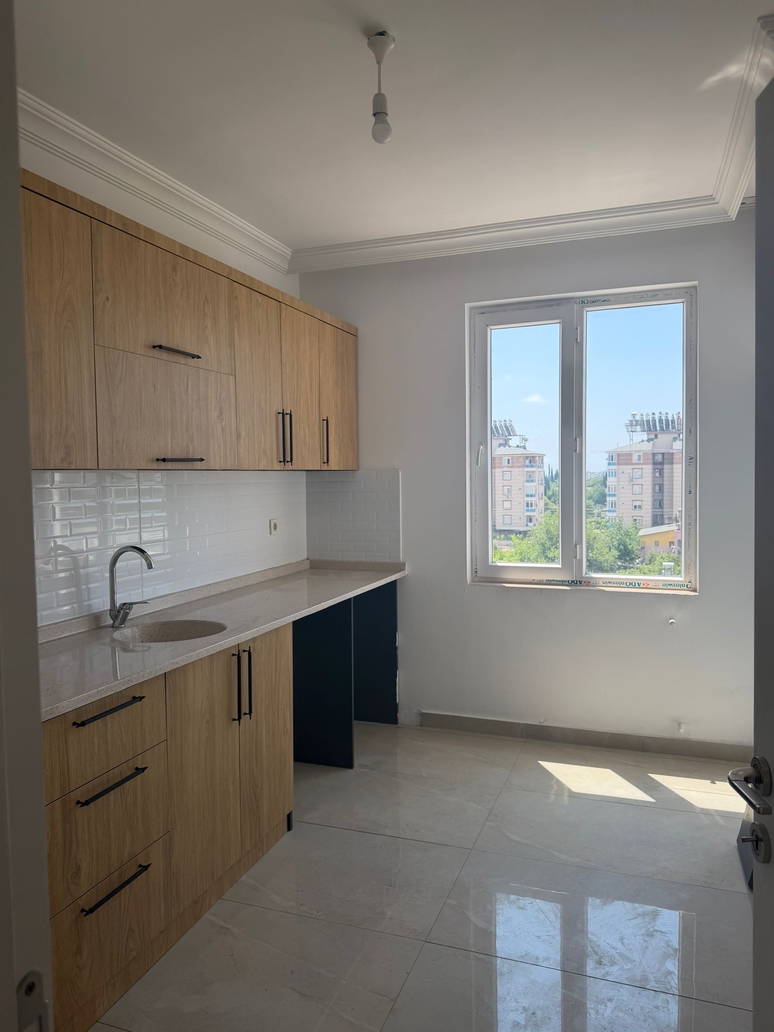 BARAJ MAHALLESİ 2+1 HERŞEYİ AYRI FIRSAT DAİRE