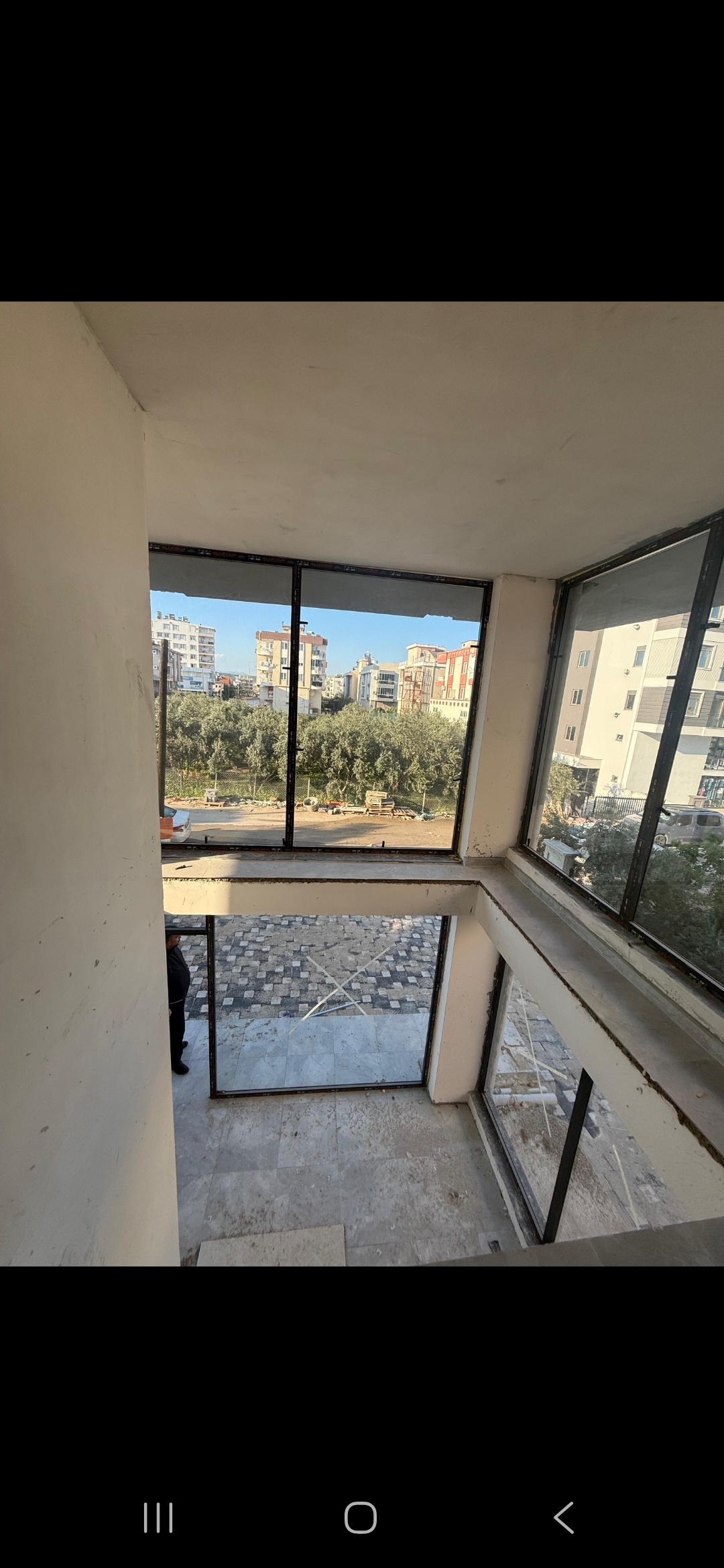 varsak karşıyakada satılık dükkan