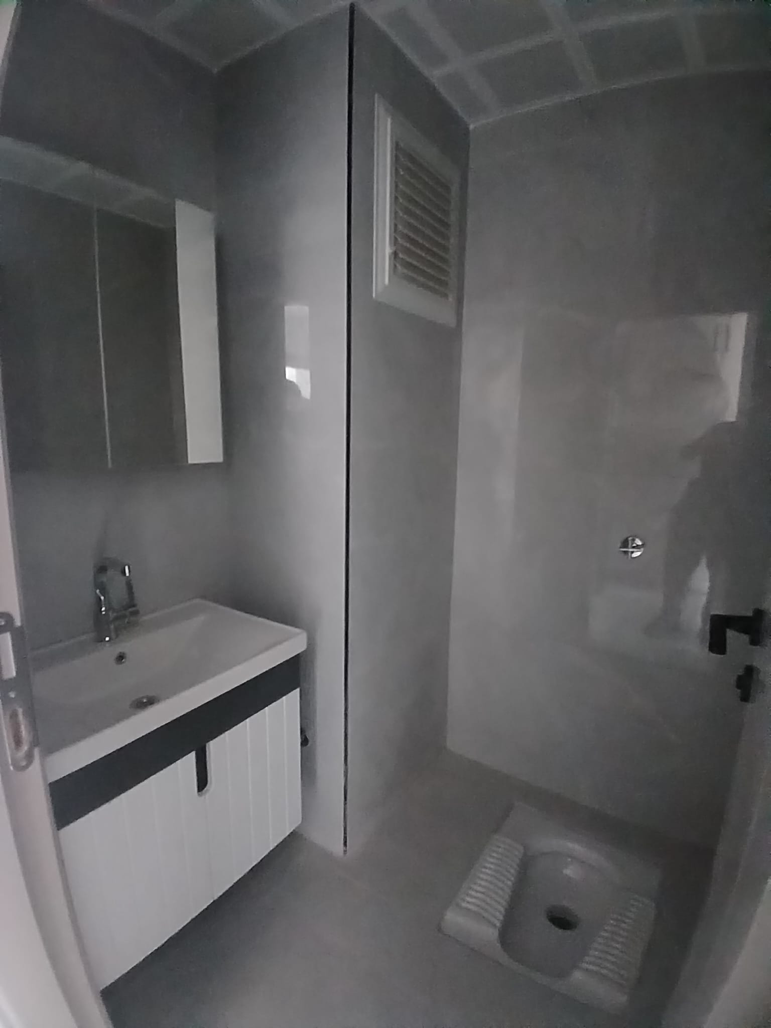 SÜTÇÜLER MAH 2+1 GİRİŞ KAT