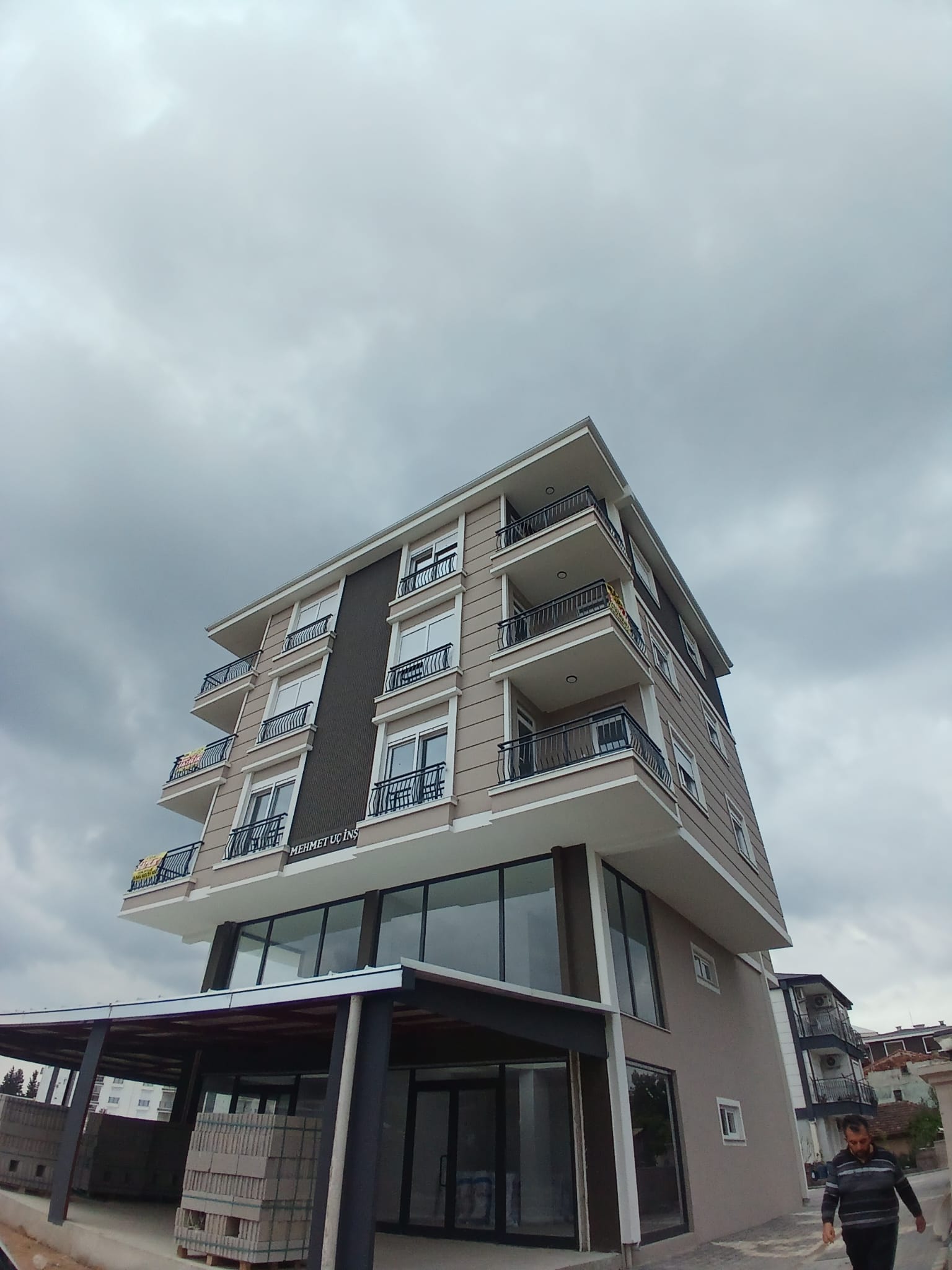 varsak demirel mahallesinde 2+ 1 daireler kat tercihli