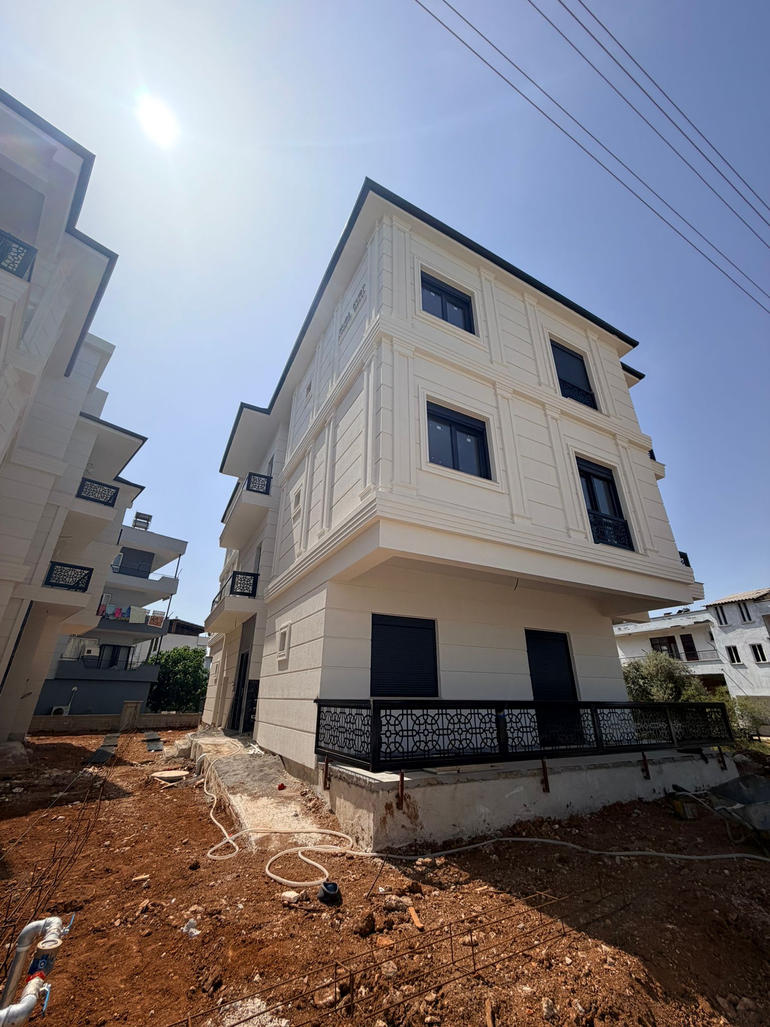 DEMİREL MAHALLESİ KATTA SIFIR 2+1 DAİRE